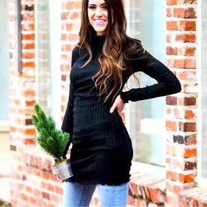 Ribbed black tunic top/dress.